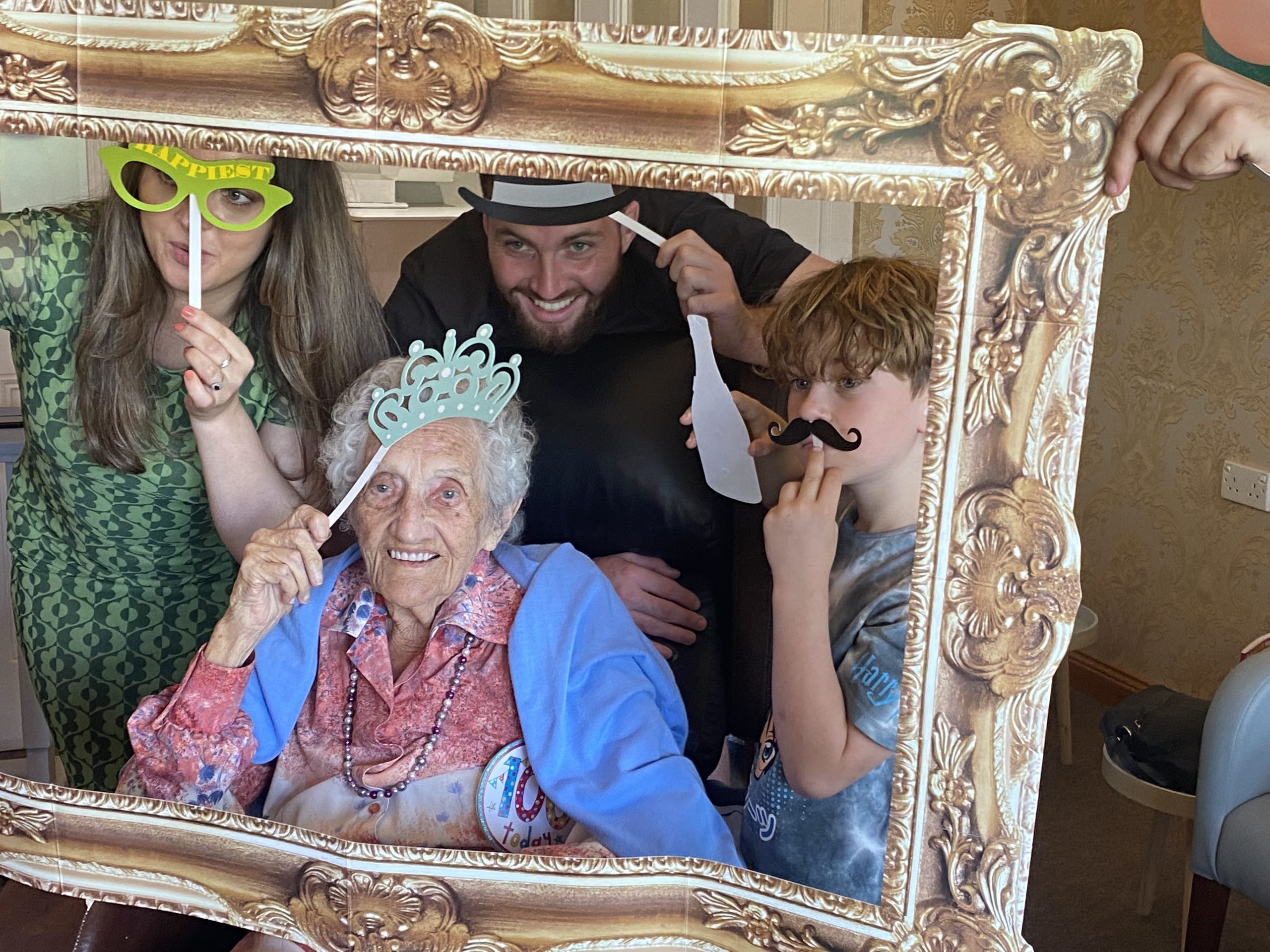 Muriel Turtle and relatives celebrating her 100th birthday at Mullinahinch House Nursing Home